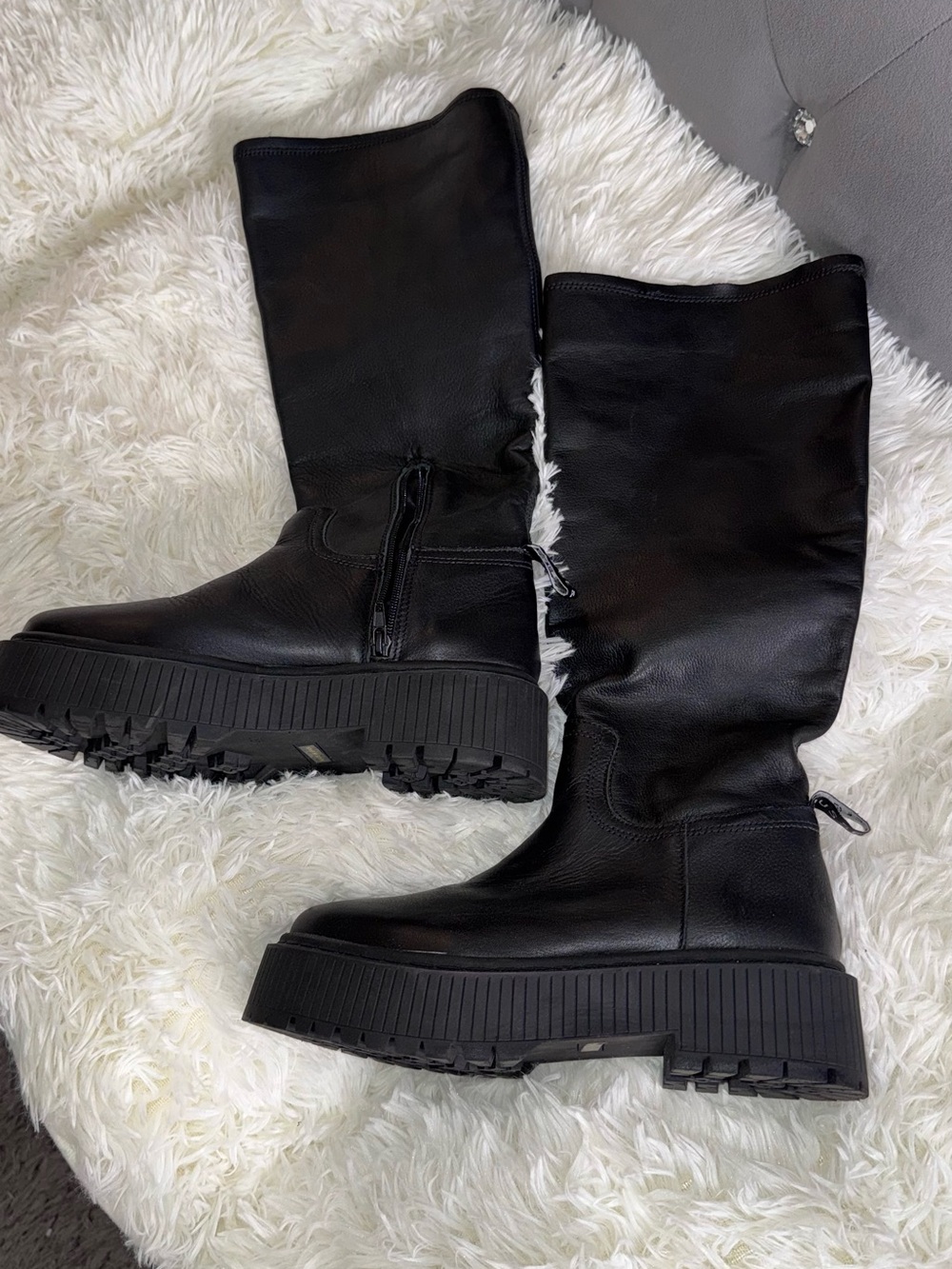 Black Chunky Platform Mid-Calf Boots - Unbranded